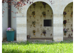 Rifiuti al cimitero