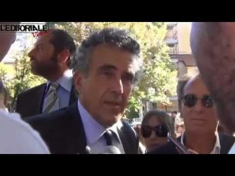 Il Ministro Barca incontra i precari del Comune dell'Aquila (parte seconda)